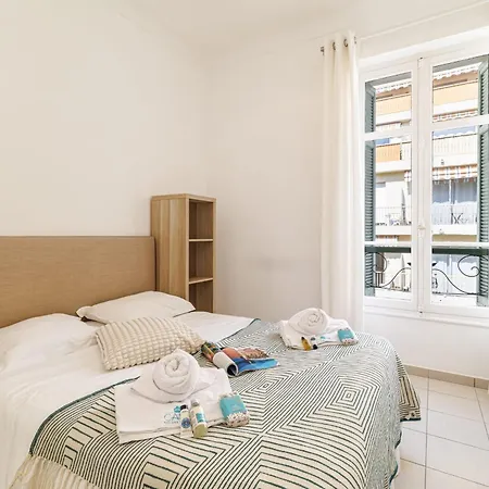 My Casa Durante 14 - Cosy In Town Close Train Station Apartament *